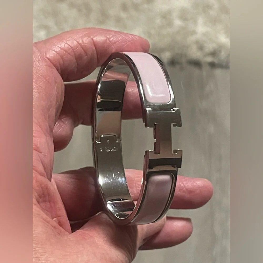 Hermès Clic Clac H Bracelet PM Pink Palladium Enamel Narrow Bangle - Picture 2 of 8